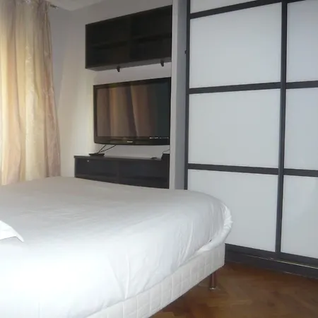 Apartment Bsa Deluxe Elysees.8 *